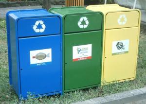 Recycling bins 